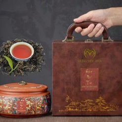 Hồng trà shan tuyết cổ thụ phẩm trà 300 năm tuổi